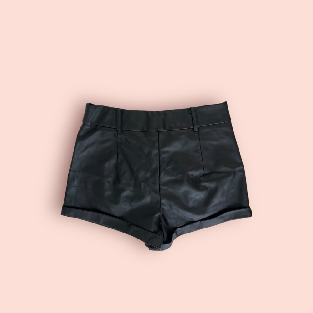 SHEIN Black High Waist Women's Shorts - Picture 2 of 3